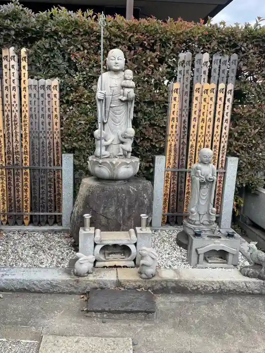 西藏院の{uncategorized: "未分類", other: "その他", undefined: "問題あり", building: "その他建物", grave: "お墓", sacred_gate: "鳥居", guardian: "狛犬", statue: "像", buddha: "仏像", history: "歴史", nature: "自然", garden: "庭園", animal: "動物", pagoda: "塔", temizu: "手水舎", mountain_gate: "山門・神門", sanctuary: "本殿・本堂", subordinate: "末社・摂社", art: "芸術", scenery: "景色", jizo: "地蔵", ema: "絵馬", goshuin: "御朱印", omikuji: "おみくじ", items: "授与品その他", amulet: "お守り", goshuincho: "御朱印帳", eats: "食事", festival: "お祭り", votive_dance: "神楽", shichigosan: "七五三参", wedding: "結婚式", experience: "体験その他", initially: "初詣", around: "周辺", anti_infection: "感染症対策"}