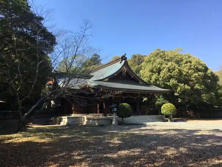 竈山神社の本殿・本堂