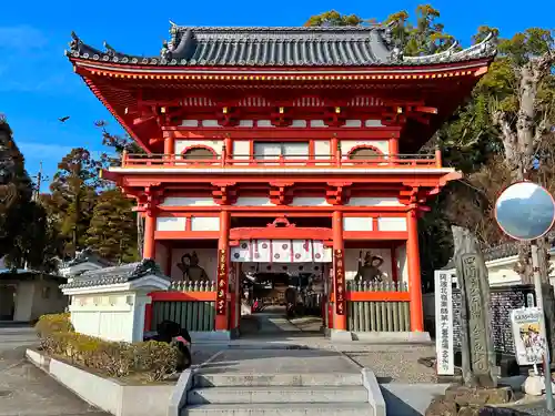 金泉寺の山門