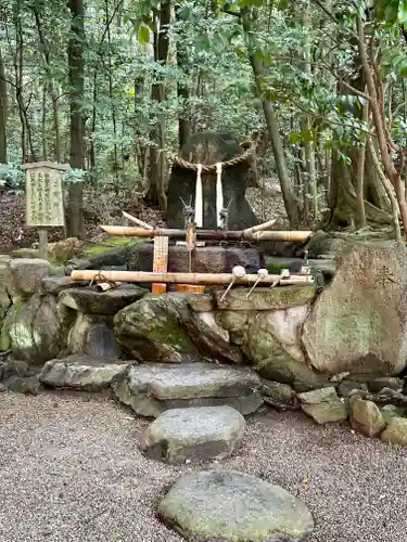 龍田大社の手水舎