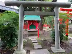 三囲神社の末社