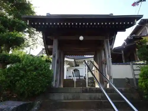 蓮華寺の山門・神門