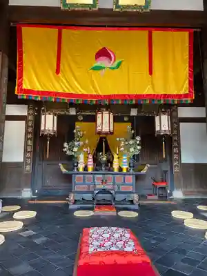 萬福寺の本殿・本堂