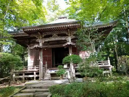 中尊寺の本殿