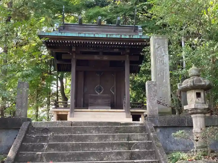 狭山八幡神社の本殿・本堂