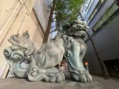 花園神社の狛犬