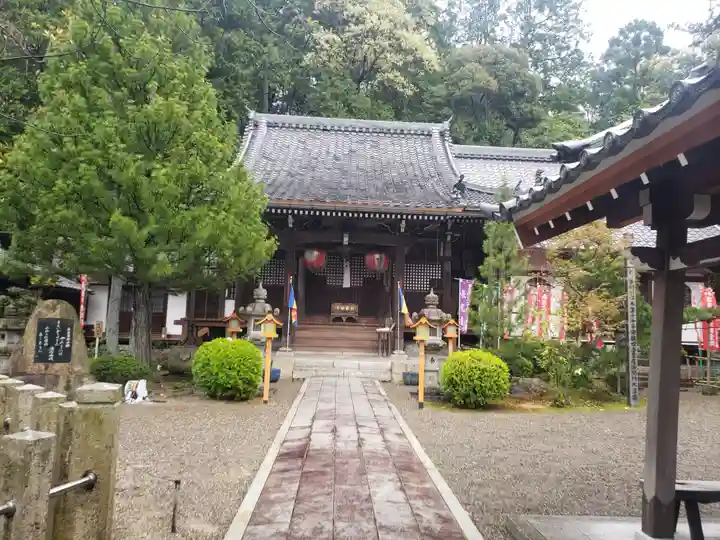 長光寺の本殿・本堂