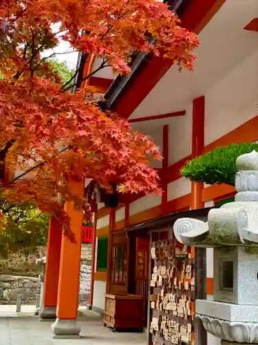 紅葉八幡宮の本殿