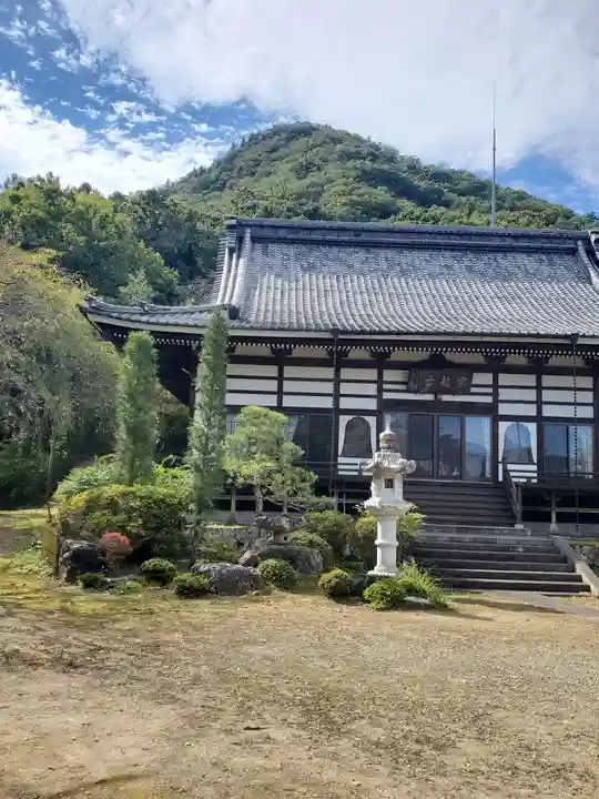 宗龍寺の本殿・本堂
