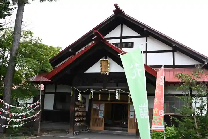 多賀神社の本殿・本堂