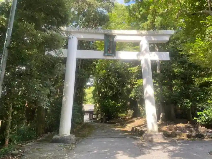 雄山神社前立社壇(富山県)