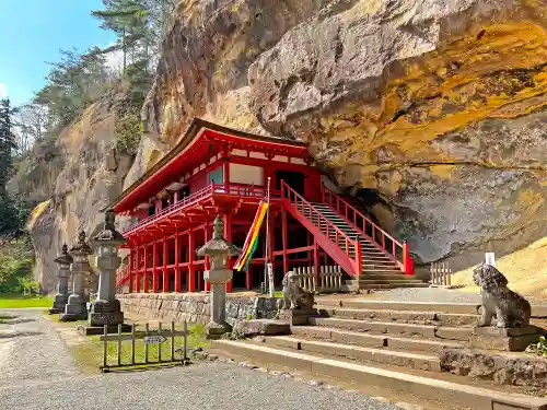 達谷西光寺の建物その他