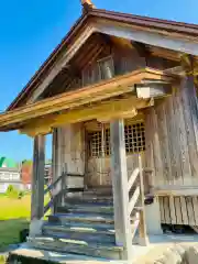 五由里神社の本殿