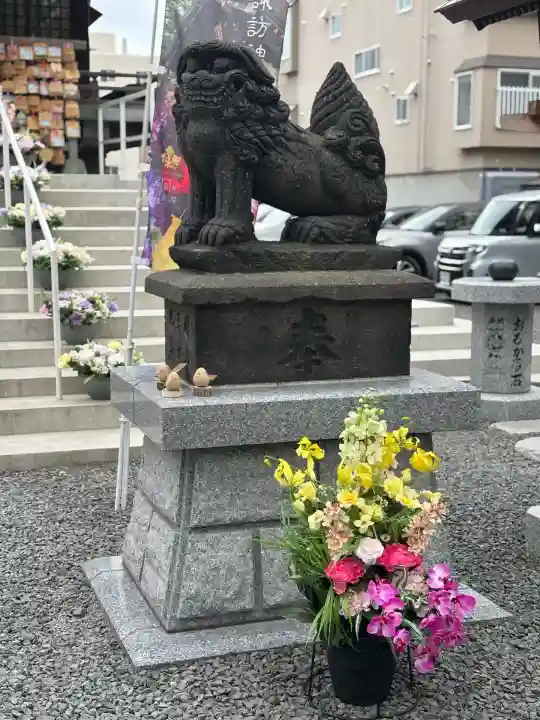 札幌諏訪神社の狛犬