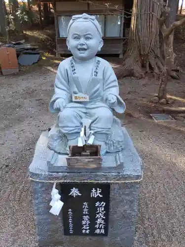 熊野神社の像