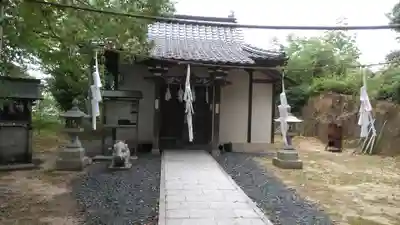 俵崎神社の本殿・本堂