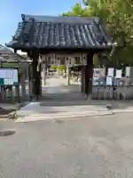 柴籬神社の山門・神門
