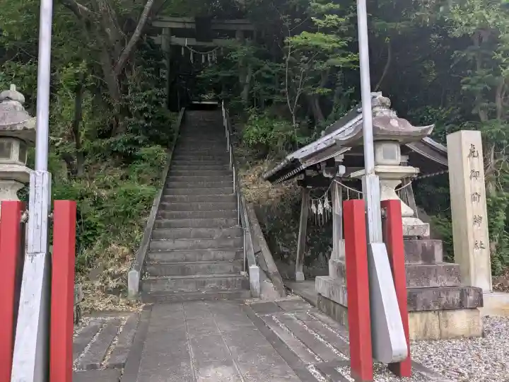 虎御前神社の{uncategorized: "未分類", other: "その他", undefined: "問題あり", building: "その他建物", grave: "お墓", sacred_gate: "鳥居", guardian: "狛犬", statue: "像", buddha: "仏像", history: "歴史", nature: "自然", garden: "庭園", animal: "動物", pagoda: "塔", temizu: "手水舎", mountain_gate: "山門・神門", sanctuary: "本殿・本堂", subordinate: "末社・摂社", art: "芸術", scenery: "景色", jizo: "地蔵", ema: "絵馬", goshuin: "御朱印", omikuji: "おみくじ", items: "授与品その他", amulet: "お守り", goshuincho: "御朱印帳", eats: "食事", festival: "お祭り", votive_dance: "神楽", shichigosan: "七五三参", wedding: "結婚式", experience: "体験その他", initially: "初詣", around: "周辺", anti_infection: "感染症対策"}