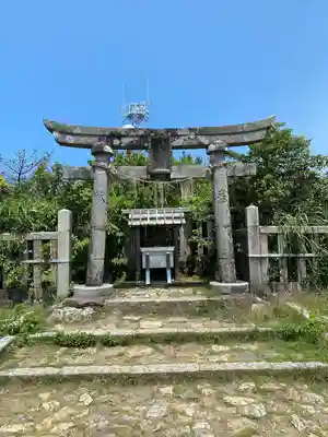 彌彦神社奥宮（御神廟）(新潟県)