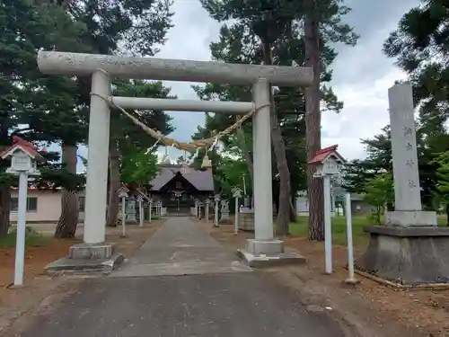 納内神社の鳥居