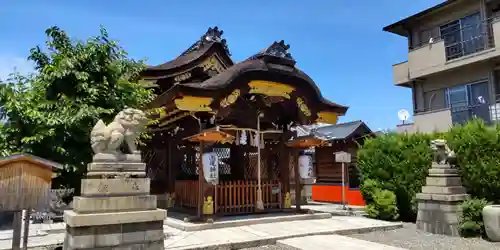 瀧尾神社の本殿