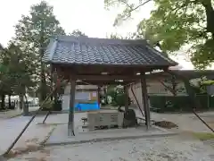 神明社・小河天神社合殿の手水