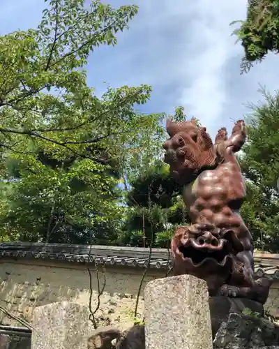 宗忠神社の狛犬