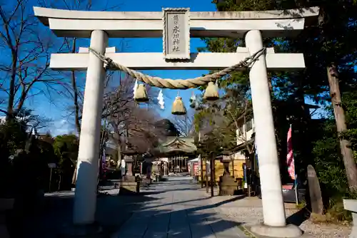 鎮守氷川神社の鳥居