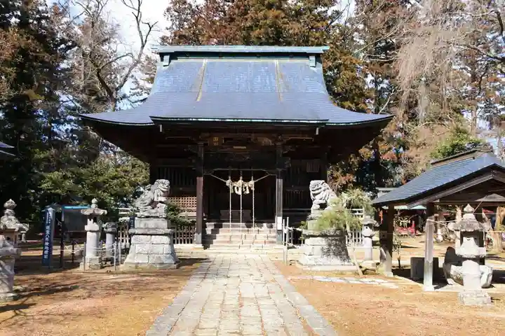 田村神社の本殿・本堂