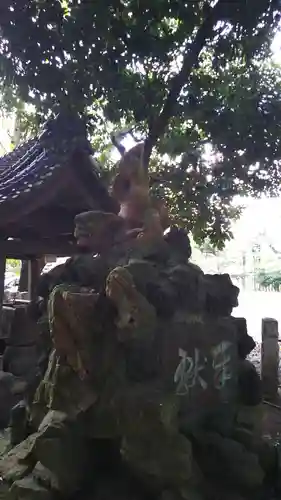 雀神社の狛犬