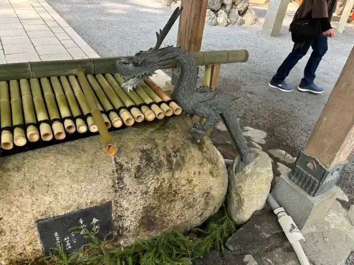 椿大神社の{uncategorized: "未分類", other: "その他", undefined: "問題あり", building: "その他建物", grave: "お墓", sacred_gate: "鳥居", guardian: "狛犬", statue: "像", buddha: "仏像", history: "歴史", nature: "自然", garden: "庭園", animal: "動物", pagoda: "塔", temizu: "手水舎", mountain_gate: "山門・神門", sanctuary: "本殿・本堂", subordinate: "末社・摂社", art: "芸術", scenery: "景色", jizo: "地蔵", ema: "絵馬", goshuin: "御朱印", omikuji: "おみくじ", items: "授与品その他", amulet: "お守り", goshuincho: "御朱印帳", eats: "食事", festival: "お祭り", votive_dance: "神楽", shichigosan: "七五三参", wedding: "結婚式", experience: "体験その他", initially: "初詣", around: "周辺", anti_infection: "感染症対策"}