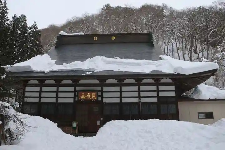観音寺の本殿・本堂