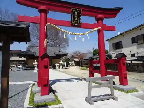 石井神社の鳥居