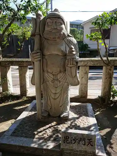 五所神社の像