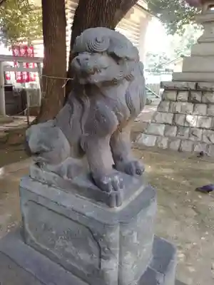 諏訪神社の狛犬