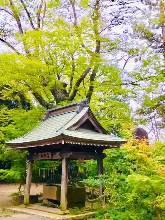 一ノ矢八坂神社の手水舎