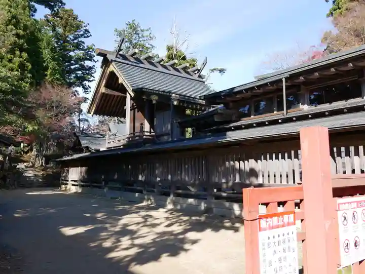 武蔵御嶽神社の本殿・本堂