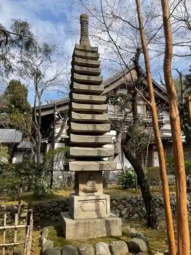 泉龍寺の塔