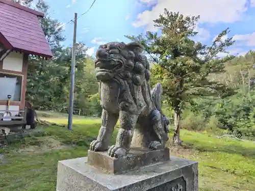 更進神社の狛犬
