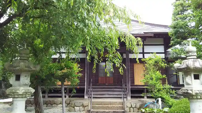 宝光寺の本殿