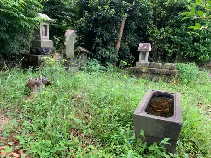 高皇産靈神社の手水舎