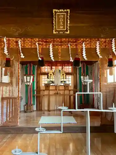 御嶽神社の{uncategorized: "未分類", other: "その他", undefined: "問題あり", building: "その他建物", grave: "お墓", sacred_gate: "鳥居", guardian: "狛犬", statue: "像", buddha: "仏像", history: "歴史", nature: "自然", garden: "庭園", animal: "動物", pagoda: "塔", temizu: "手水舎", mountain_gate: "山門・神門", sanctuary: "本殿・本堂", subordinate: "末社・摂社", art: "芸術", scenery: "景色", jizo: "地蔵", ema: "絵馬", goshuin: "御朱印", omikuji: "おみくじ", items: "授与品その他", amulet: "お守り", goshuincho: "御朱印帳", eats: "食事", festival: "お祭り", votive_dance: "神楽", shichigosan: "七五三参", wedding: "結婚式", experience: "体験その他", initially: "初詣", around: "周辺", anti_infection: "感染症対策"}