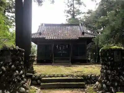 天山神社の本殿・本堂