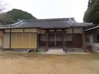 三宝寺の本殿・本堂