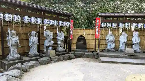 中野沼袋氷川神社の像