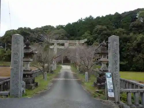 岩屋神社の鳥居