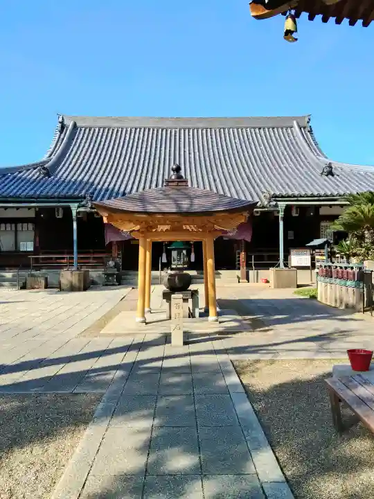 法楽寺の{uncategorized: "未分類", other: "その他", undefined: "問題あり", building: "その他建物", grave: "お墓", sacred_gate: "鳥居", guardian: "狛犬", statue: "像", buddha: "仏像", history: "歴史", nature: "自然", garden: "庭園", animal: "動物", pagoda: "塔", temizu: "手水舎", mountain_gate: "山門・神門", sanctuary: "本殿・本堂", subordinate: "末社・摂社", art: "芸術", scenery: "景色", jizo: "地蔵", ema: "絵馬", goshuin: "御朱印", omikuji: "おみくじ", items: "授与品その他", amulet: "お守り", goshuincho: "御朱印帳", eats: "食事", festival: "お祭り", votive_dance: "神楽", shichigosan: "七五三参", wedding: "結婚式", experience: "体験その他", initially: "初詣", around: "周辺", anti_infection: "感染症対策"}