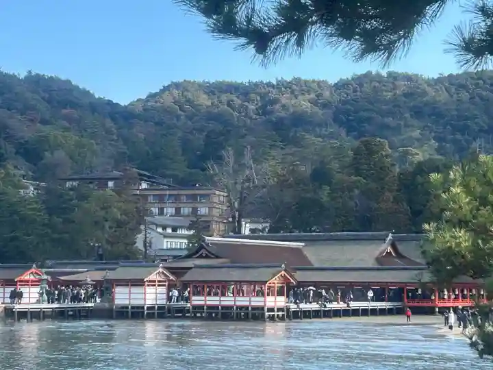 厳島神社(広島県)