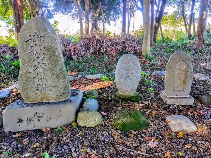 恩田社の末社・摂社