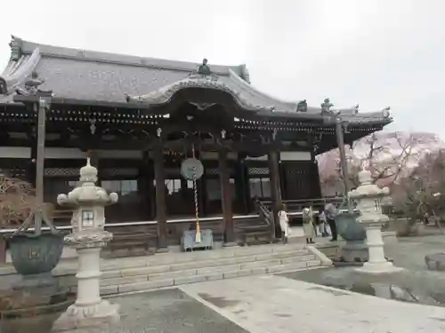 本覚寺の本殿・本堂